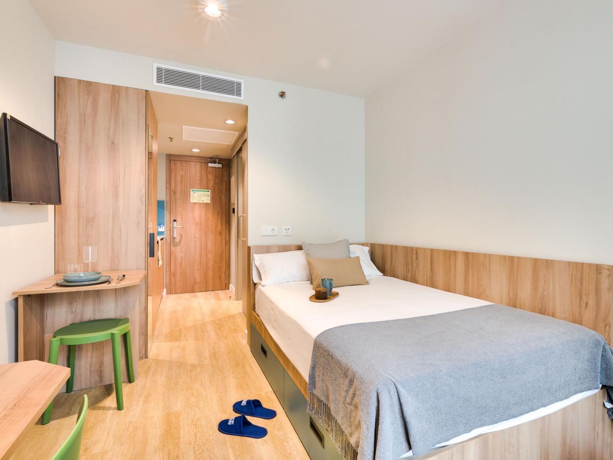Livensa Living Studios - Valencia Viveros ภายนอก รูปภาพ